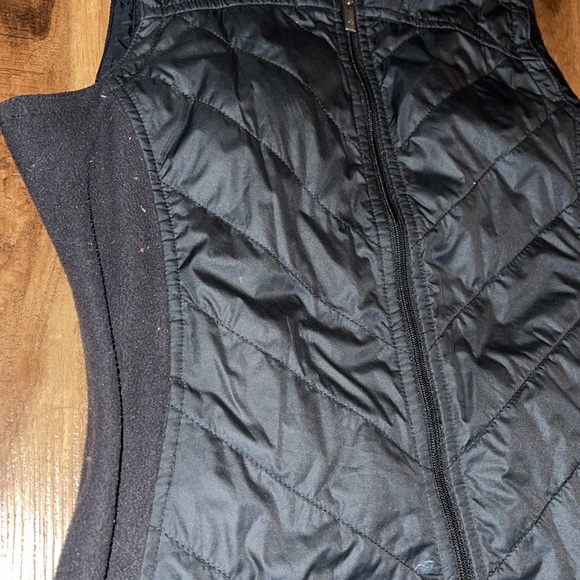 Vintage Columbia Lightweight Winter Vest for Women with Pockets - Picture 2 of 4